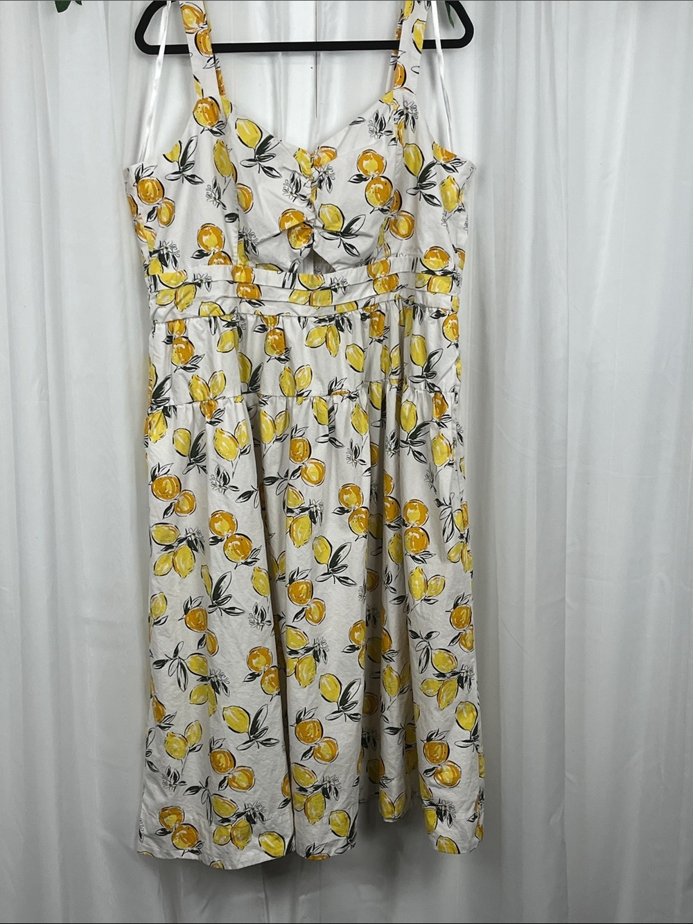 Free Assembly Midi Dress L Yellow White Lemon Pattern Back Zip Lined Pockets EUC